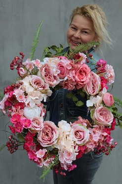 Enallo, elegancki różowy wianek, śr.48cm 