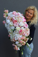 elegancka kwiatowa kompozycja, Derona, wys.42cm