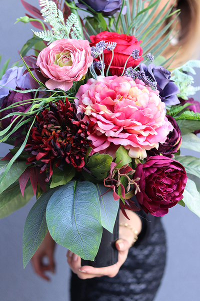 Lenia, bukiet/dekoracja nagrobna we wkładzie do flakonu, dł.58cm