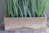 sztuczne trawy w betonowej donicy, Veronique Concrete, wys.135cm 