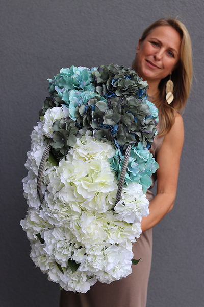 bogaty kosz z hortensjami Provance Sea wys.30cm, szer.60cm 