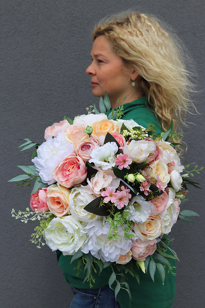 bukiet / kompozycja nagrobna w plastikowym wkładzie do wazonu, Hellina, śr.40cm