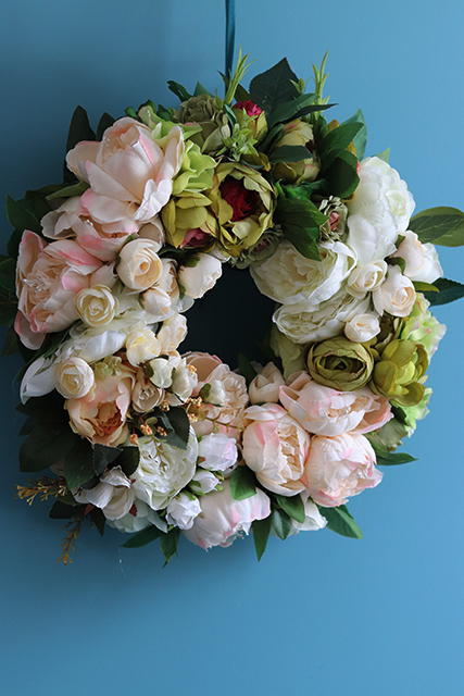 Caryca Katarzyna Green & Cream, efektowny wianek na drzwi, śr.40cm  