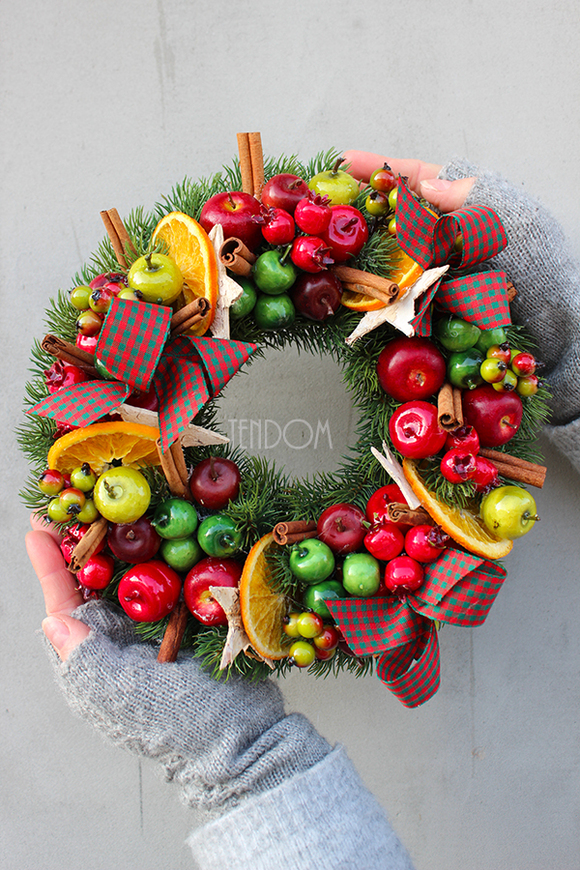 Domowe Święta wianek / stroik dekoracyjny, śr.28cm