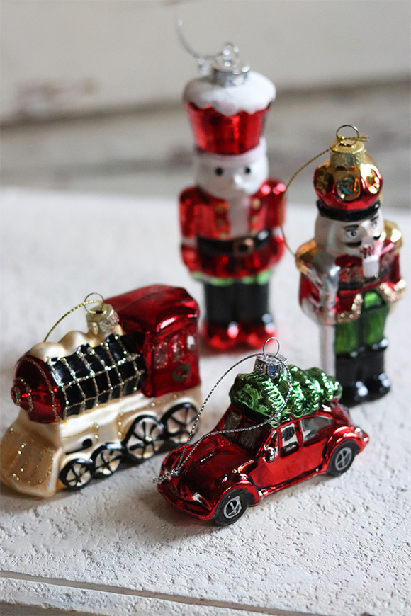 Baśniowe Święta, szklana bombka bożonarodzeniowa, lokomotywa, wym.7x10x4cm