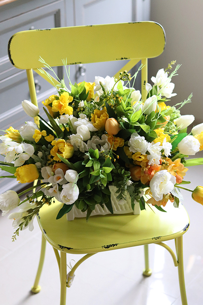 Amira Classic, wiosenna dekoracja kwiatowa, wys.37cm  