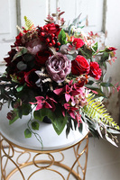 Karussa, kompozycja nagrobna w naczyniu łódce, wym.47x70cm