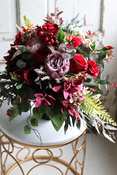 Karussa, kompozycja nagrobna w naczyniu łódce, wym.47x70cm