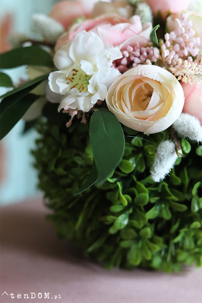 dekoracyjna kula kwiatowa Miriam, wys.18cm 