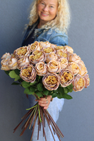 bukiet 35 piaskowych róż, Rolania Sand, dł.65cm