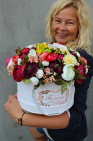 kompozycja kwiatowa Pożegnanie Lata / bukiet Flowerbox wys.25cm