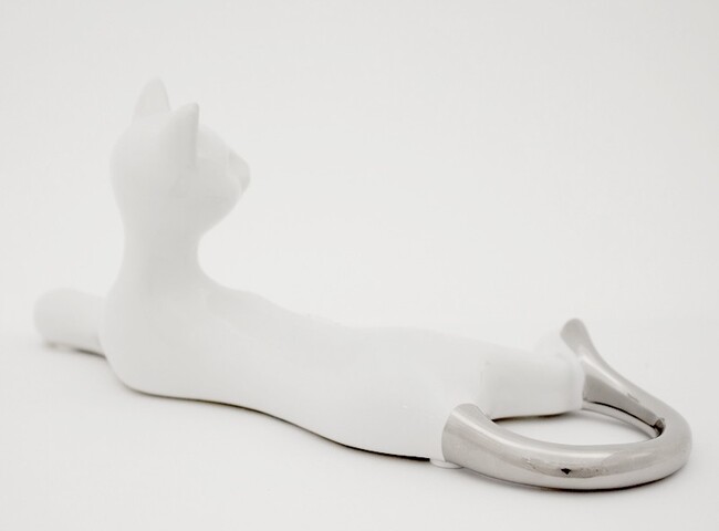 ceramiczna figurka Kot leżący A, wym.8.5x21x9cm