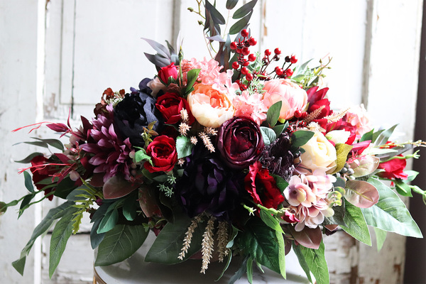 Karussa, kompozycja nagrobna w naczyniu łódce, wym.47x70cm