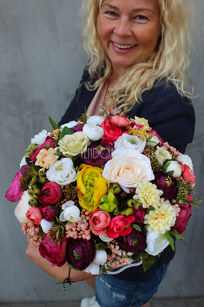 kompozycja kwiatowa Pożegnanie Lata / bukiet Flowerbox wys.25cm