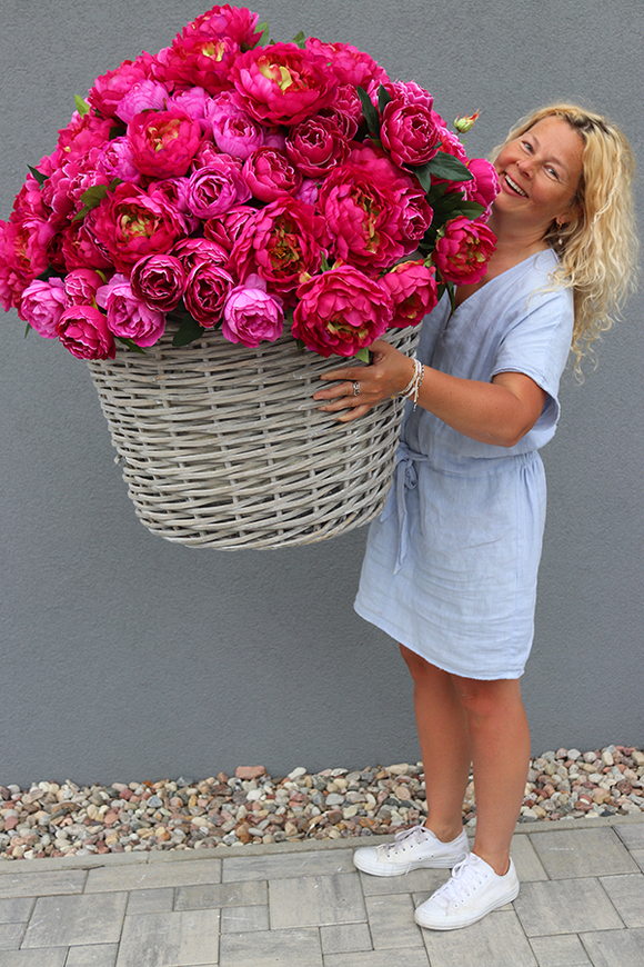 bogaty kosz z różowymi peoniami Loritta, wym.80x80cm