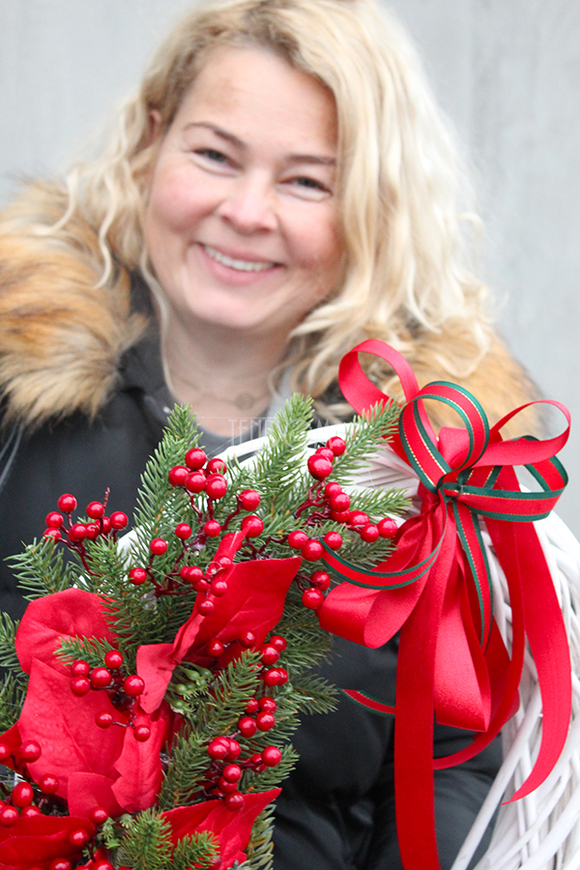 Gwiazda Betlejemska Red wianek / stroik dekoracyjny, śr.40cm