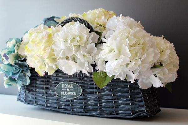 bogaty kosz z hortensjami Provance Sea wys.30cm, szer.60cm 