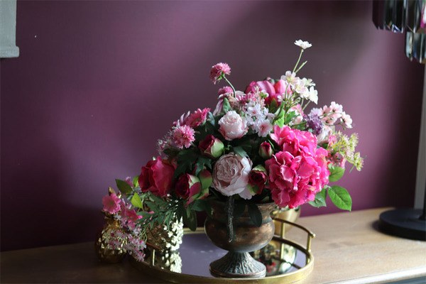 barwna kompozycja kwiatowa w pucharze, Maracuja, wym.50x65cm