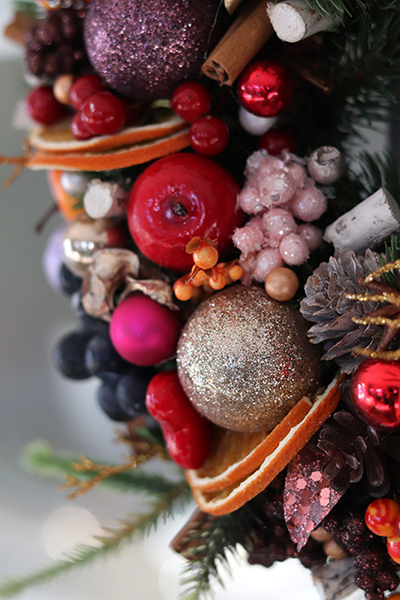 Lukella, wianek świąteczny, wym.27cm