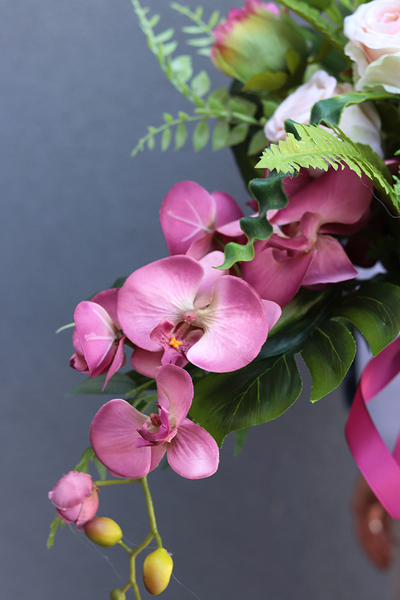 Lumilla, elegancka kompozycja nagrobna / bukiet, dł.50cm