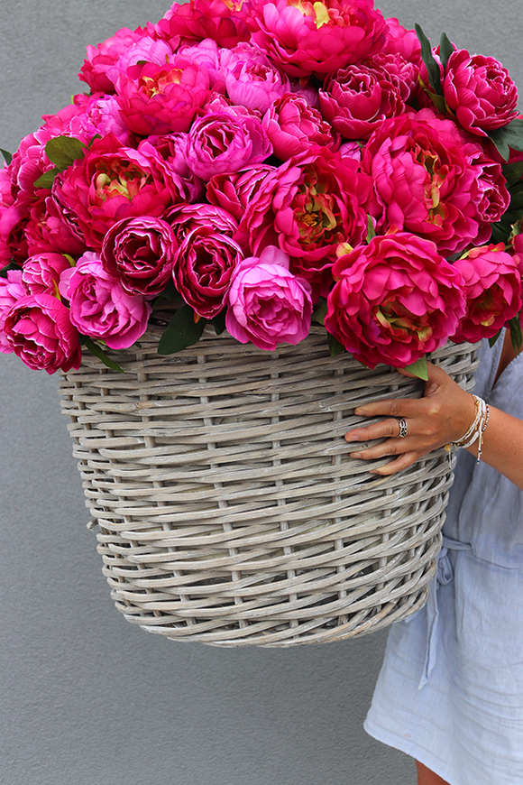 bogaty kosz z różowymi peoniami Loritta, wym.80x80cm