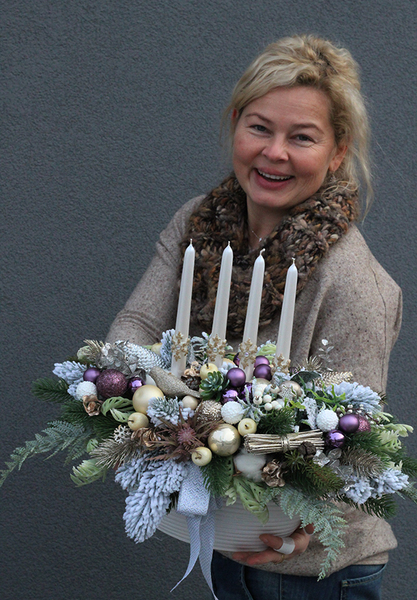 Fioletowa Wigilia, świąteczny stroik, wym.38x32x46cm 