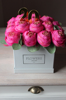 box kwiatowy Jubileo na prezent Rosalia "20", wys. 24cm 