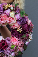 Pulleta, bardzo gesty wianek na drzwi w kolorze fioletu, śr.40cm 