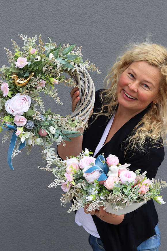 atrakcyjna wielkanocna kompozycja / stroik, Green Canoe Pastels, dł.35cm 