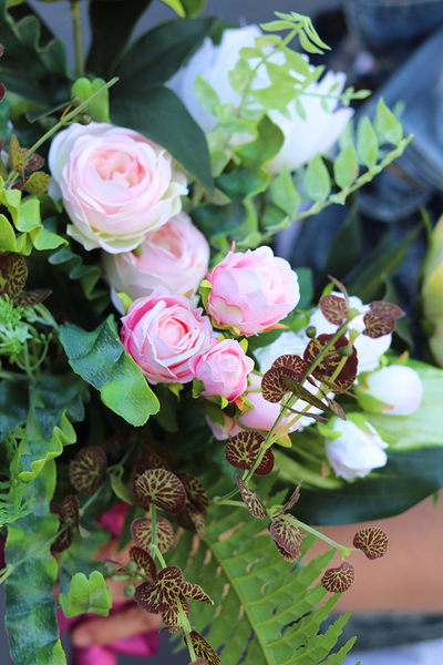 Lumilla, elegancka kompozycja nagrobna / bukiet, dł.50cm