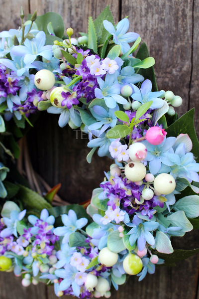 Tella piękny, dekoracyjny wianek na drzwi, śr.28cm 