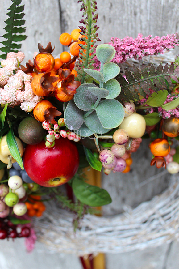 Jesienne Piękno, wianek dekoracyjny śr.30cm