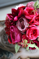 flowerbox z różowych kwiatów, Terenota Green, wys.28cm