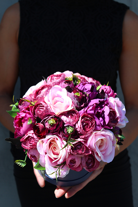 kompozycja kwiatowa / bukiet / Flowerbox Renata, wys.25cm