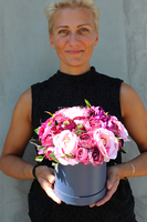 kompozycja kwiatowa / bukiet / Flowerbox Renata, wys.25cm