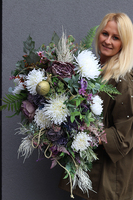 elegancka wiązanka nagrobna, Selendia, dł.67cm 