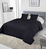 Cozy House, narzuta dekoracyjna 160x220cm + 2 poszewki 45x45cm, czerń