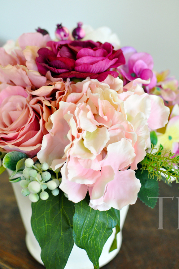 kompozycja kwiatowa / bukiet Estella, wys.27cm