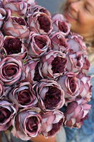 bukiet 43 fioletowych róż, Rolania Purple, dł.65cm