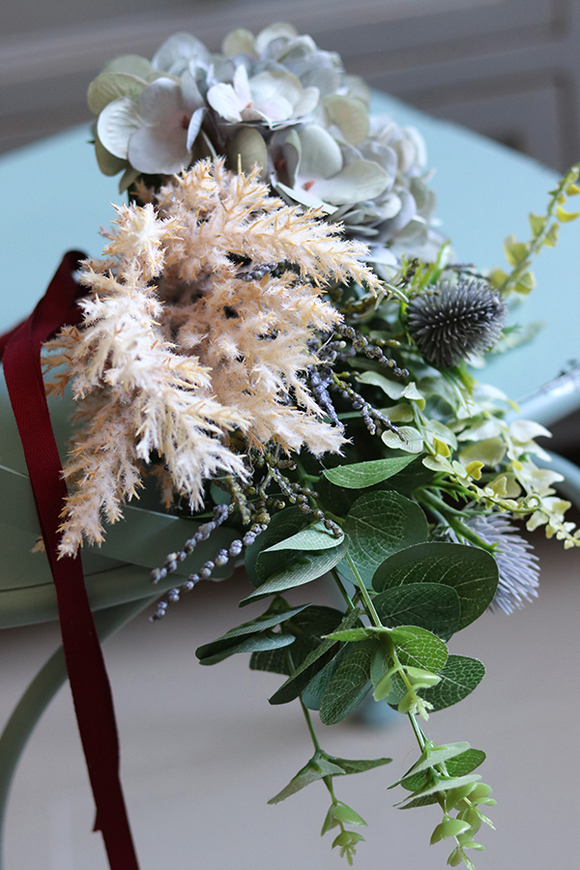 Jasmina, bukiet / dekoracja kwiatowa, wym.15x30cm 