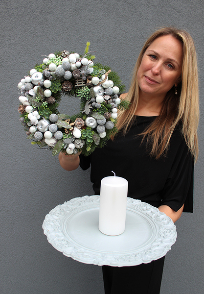 elegancki świąteczny stroik, Piękno Zimy na siwo szarym talerzu, śr.35cm