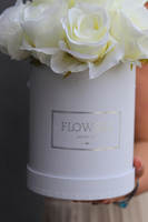 Biała Nadzieja, biały flowerbox, wys.24cm