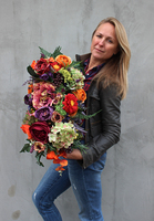 jesienna kompozycja kwiatowa / bukiet w koszu Sympatia, wys.33cm