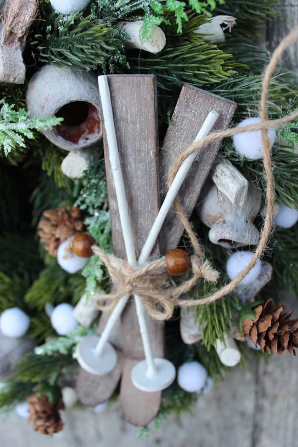 Dzwoneczki dekoracja świąteczna / wianek na drzwi, śr.27cm