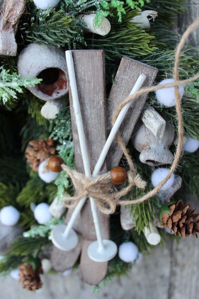 Dzwoneczki dekoracja świąteczna / wianek na drzwi, śr.27cm