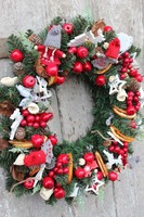 Dzieciaczki w Święta, świąteczny wianek / stroik o śr.40cm