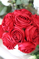 elegancki flowerbox z czerwonymi różami, Valerie, wym. 24x24cm 