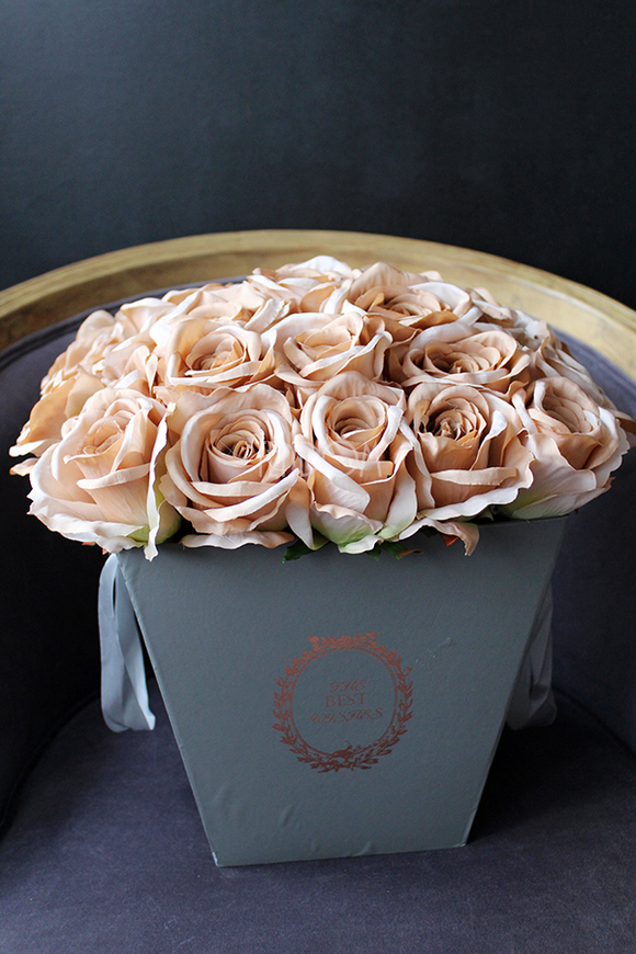 kompozycja kwiatowa / bukiet Flowerbox Cappucino XXL wys.35cm