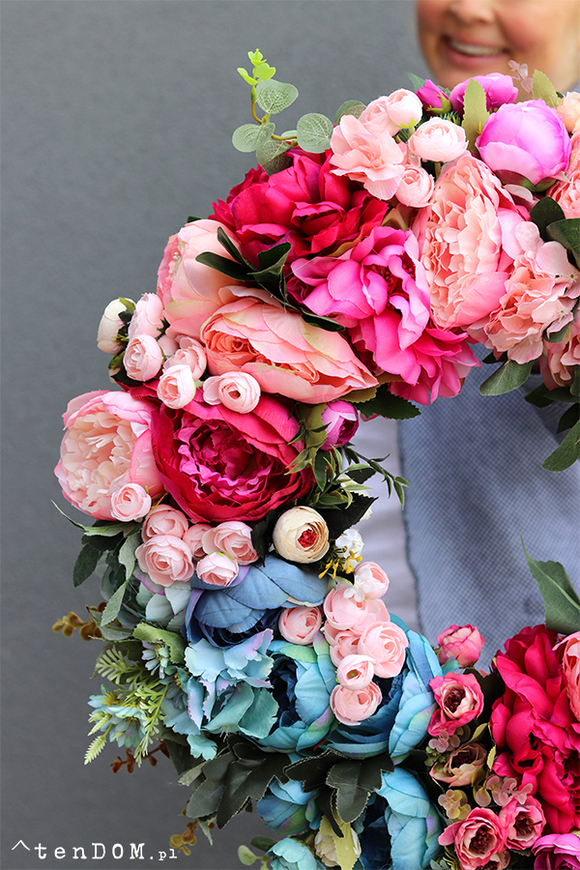 bardzo bogaty wianek na drzwi, Caryca Katarzyna Santorino, śr.55cm