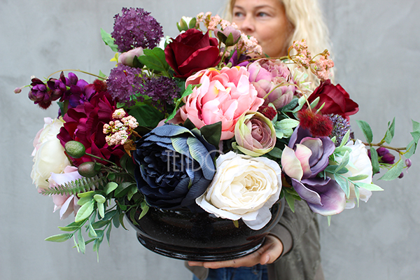 kwiatowa kompozycja nagrobna England, wys.35cm